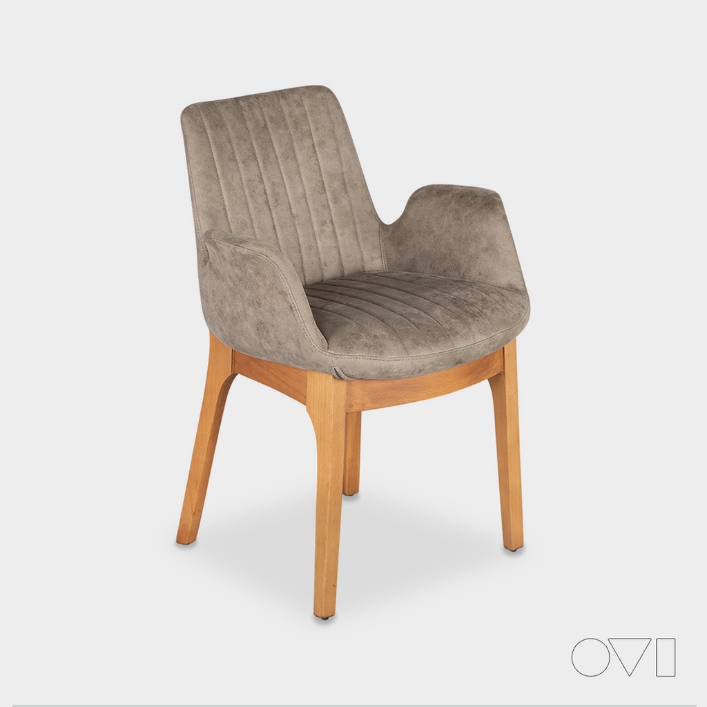 KEVI IV ARMCHAIR